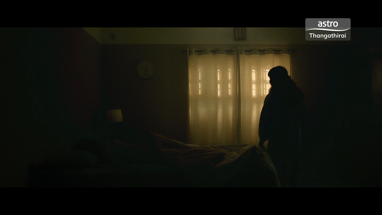 Watch Astro Box Office Thangathirai